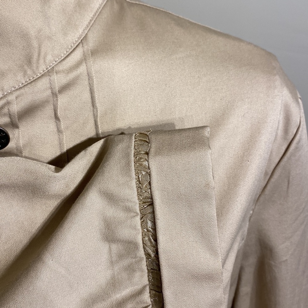 Jacket - Picture 4 of 7
